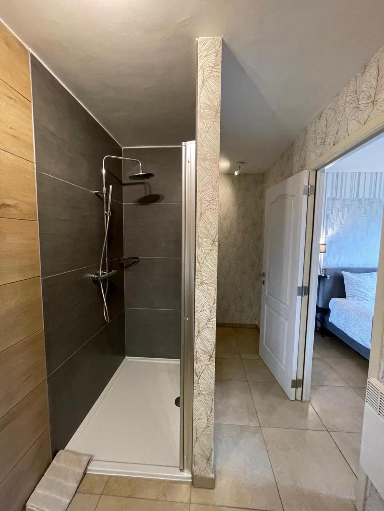 B&B Le Bouchat-Oreille Spontin Экстерьер фото