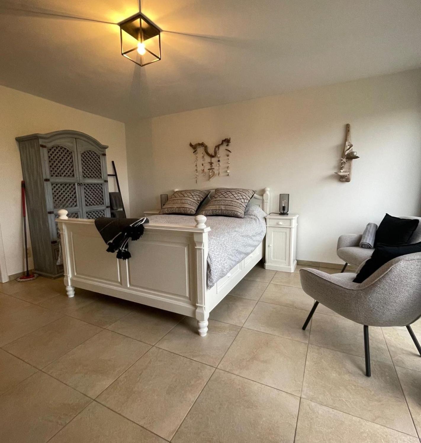 B&B Le Bouchat-Oreille Spontin Экстерьер фото